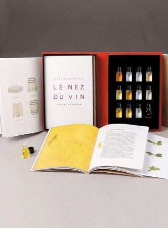 12 dębowych aromatów Le Nez du Vin